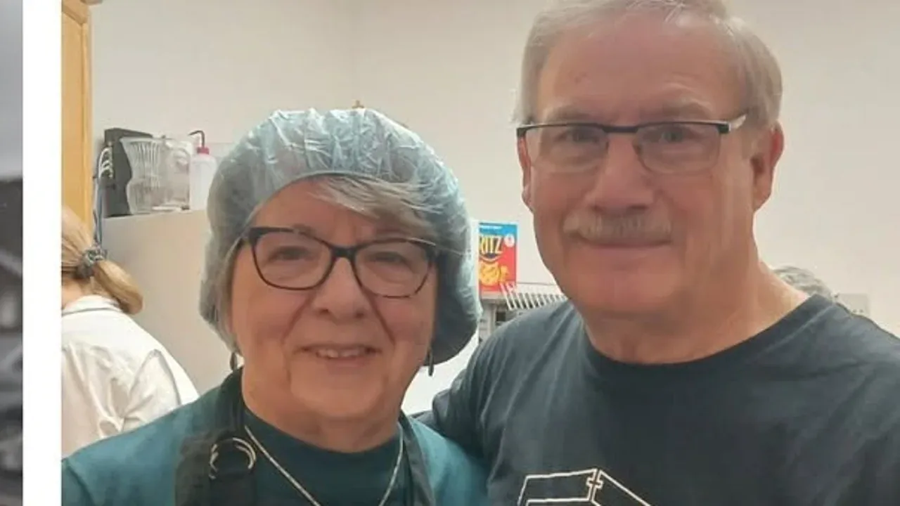 Manna Cafe volunteers from Calvary serving the community